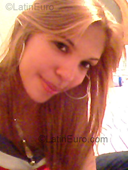 Date this delightful Dominican Republic girl Claridania from Santiago DO1139