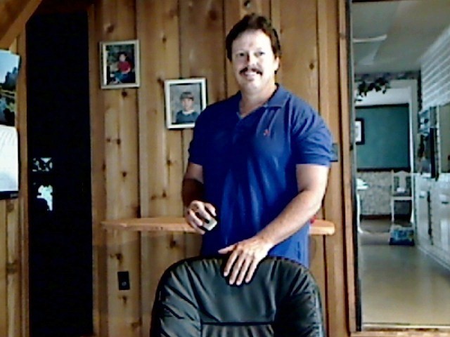 Date this stunning United States man Lakotajoe from Tuscumbia US3127