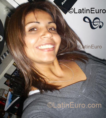 Date this cute Colombia girl Claudia Marcela from Bogota CO1111