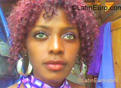 Date this fun Dominican Republic girl Debora from La Romana DO1200