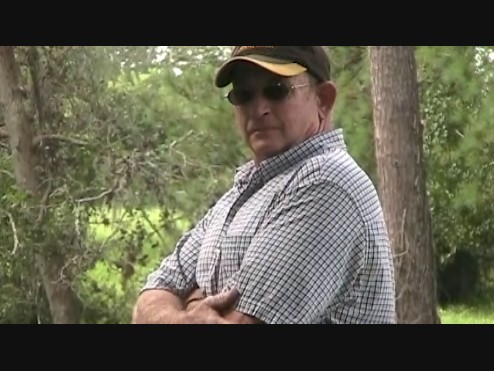 Date this charming United States man Claude from Jacksonville US3299