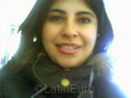 Date this voluptuous Colombia girl Shirley from Bogota CO1185
