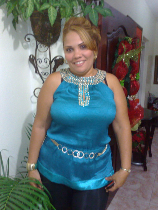 Date this georgeous Dominican Republic girl Belkis from MonseÃ±ol Nouel DO1350