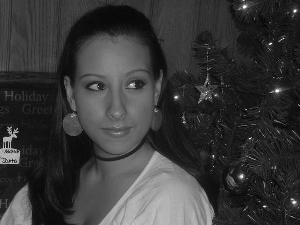 Date this beautiful Lebanon girl Sexyfish from Cotonou LB4