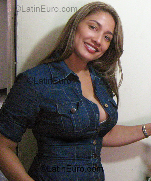 Date this fun Colombia girl Ligia from Ibague CO1325