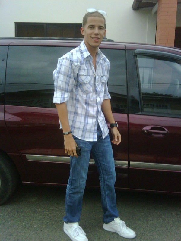 Date this georgeous Dominican Republic man Hector from Santiago DO1531