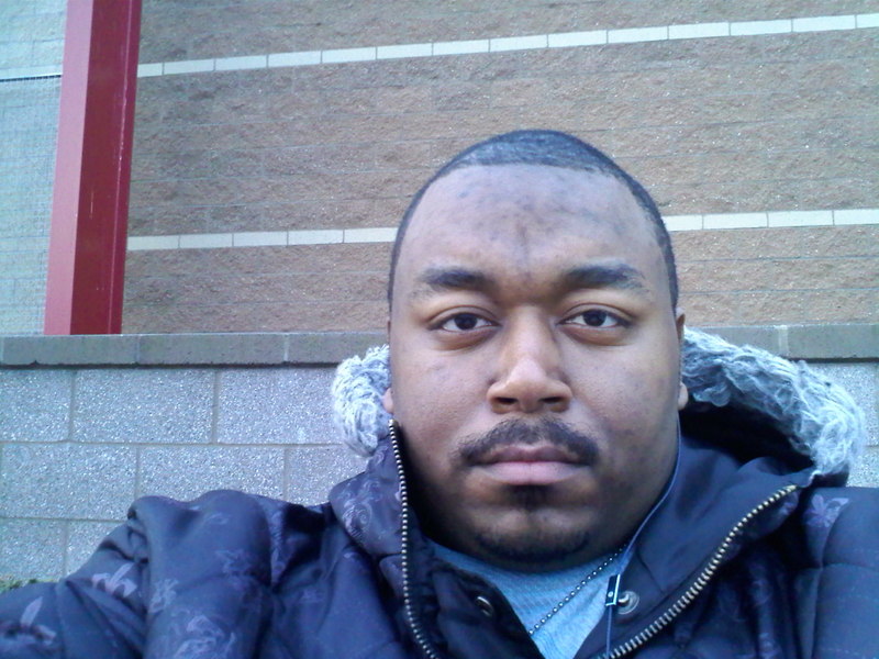 Date this voluptuous United States man Aaron from Renton US3725