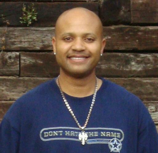 Date this charming United States man Dennis from Gulfport US3733