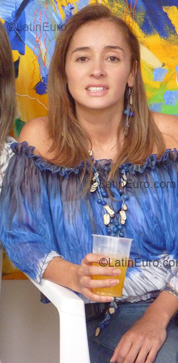 Date this fun Colombia girl Margarita Maria from Manizales CO1424