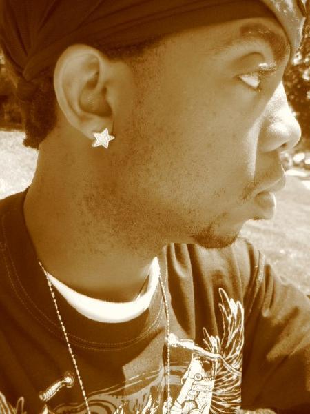 Date this hot United States man JerziPrince from Hillsborough US3811