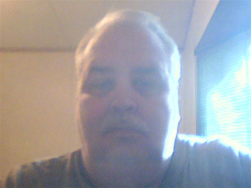 Date this nice looking United States man Todd from Maxwell US3829