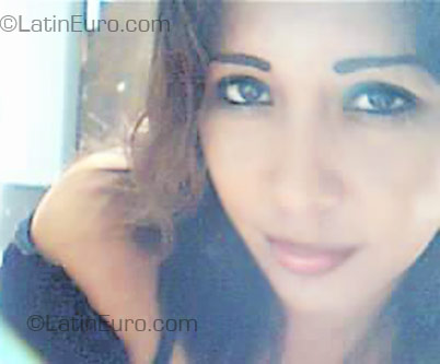 Date this foxy Peru girl Maria Del Carmen from Lima 025 PE123