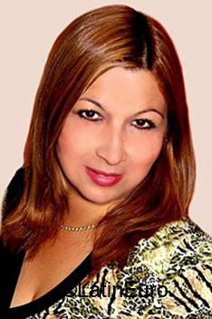 Date this good-looking Colombia girl Angela Patricia from Bogota CO1467