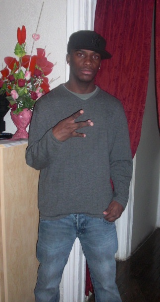 Date this funny United States man O from Brooklyn US3875