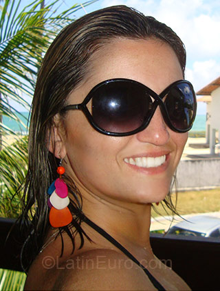 Date this hot Brazil girl Sibely from Itapetininga BR1714