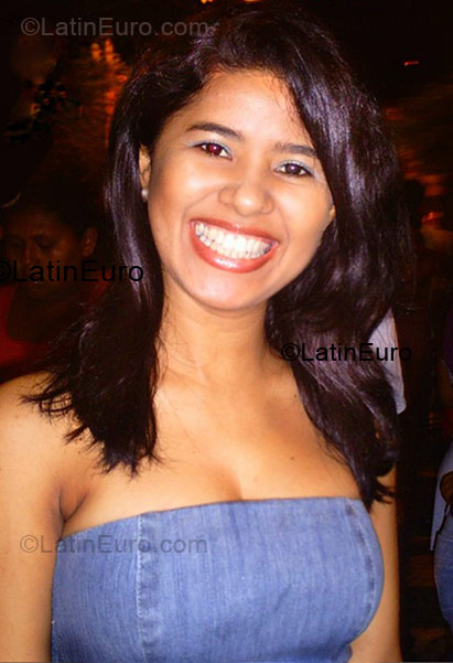 Date this foxy Brazil girl Elizangelha from Fortaleza BR1736