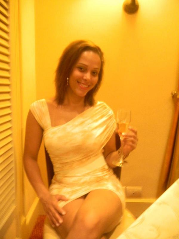 Date this pretty Brazil girl BR1748 from Rio De Janeiro BR1748
