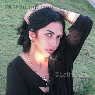 Date this hard body Brazil girl Jusaneatanide from Aracaju BR1757
