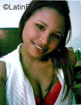 Date this cute Dominican Republic girl Melina from Cotui DO1799