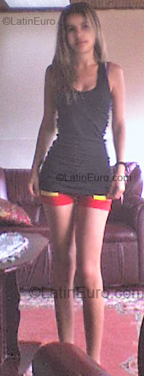 Date this stunning Colombia girl Luz Dary from Medellin CO1612