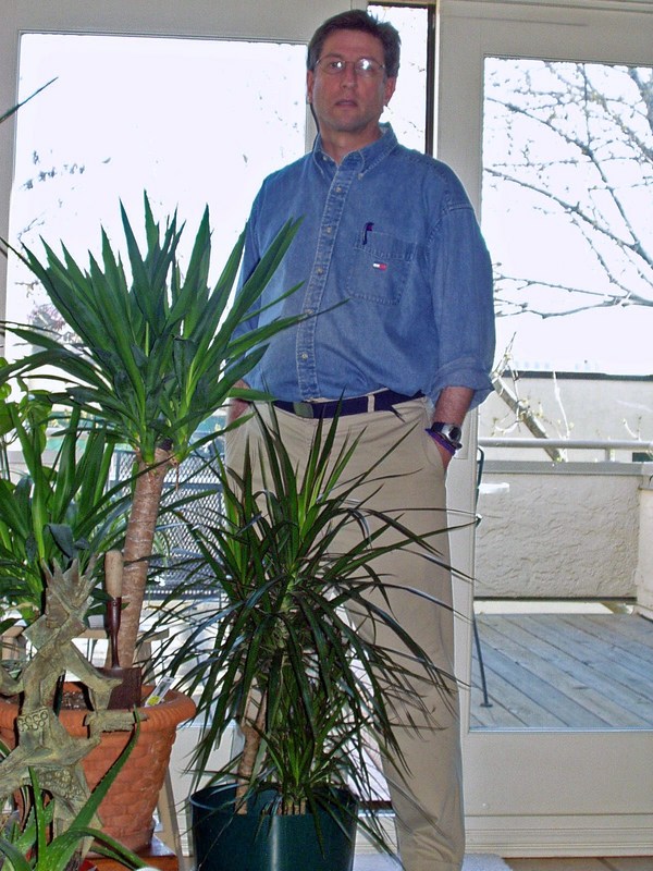 Date this georgeous United States man Brad from Kansas City US4235