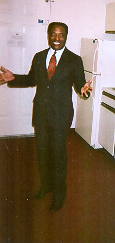Date this nice looking United States man 4u.eltongmail.c from Randallstown US4262