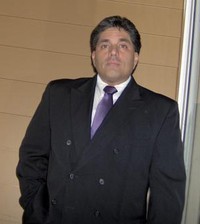 Date this foxy United States man Raulayala from Longwood US4437