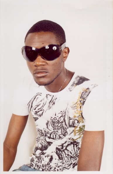 Date this cute Cameroon man Coollouie from Bamenda CM40