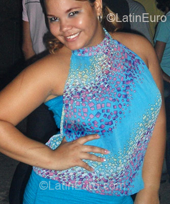Date this charming Dominican Republic girl Yessica from Higuey DO2217
