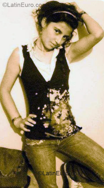 Date this hot Colombia girl Maria Fernanda from Bogota CO1861