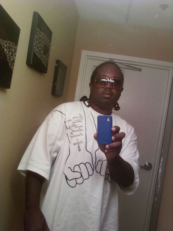 Date this athletic United States man Mr305s from Miami US4687