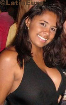 Date this hard body Brazil girl Adriana from Rio de Janeiro BR2010