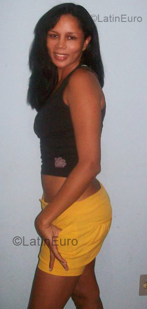 Date this happy Brazil girl Eliana from Salvador BR2026