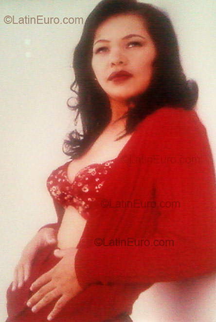 Date this pretty Brazil girl Augusta from Ribeirao Preto BR2070