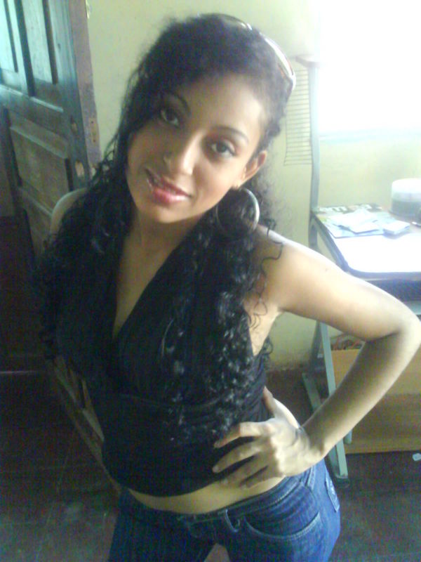 Date this attractive Honduras girl Cindy15_cla from San Pedro Sula HN35