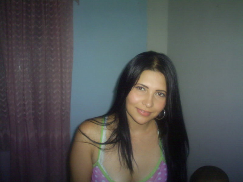 Date this charming Colombia girl Carolay from Los Angeles CO2156