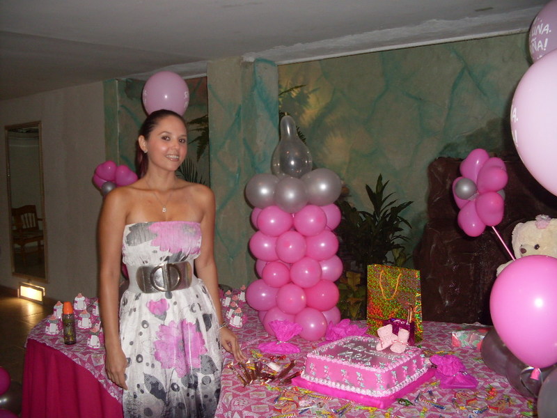 Date this nice looking Colombia girl Pequea from Barranquilla CO2317