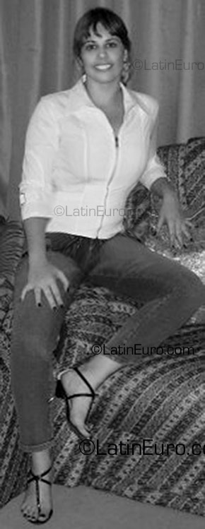 Date this hot Brazil girl Tania from Goiania BR2162