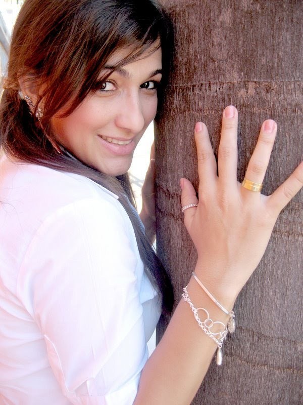 Date this exotic Brazil girl Andreia from GoiÃ¢nia BR2212