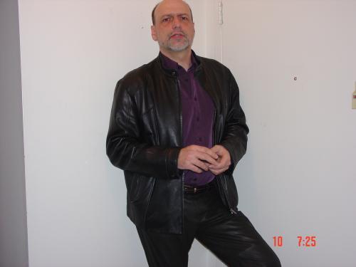 Date this pretty United States man Roger442 from springs US5098