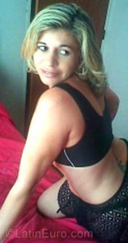 Date this exotic Brazil girl Marlene from Ceres BR4191
