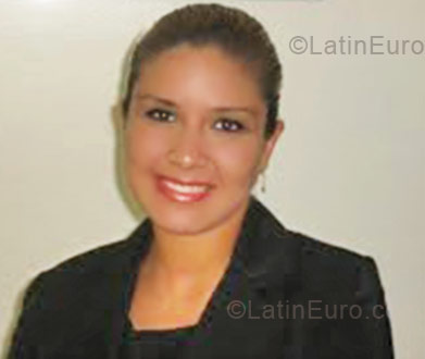 Date this tall Brazil girl Jakeline from Vila Velha BR2264