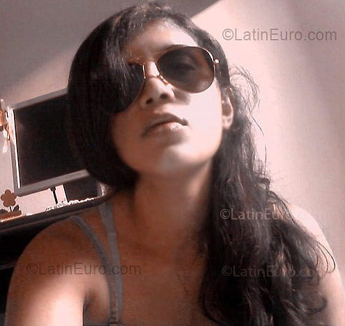 Date this beautiful Brazil girl Orgeany from Sao Luis BR2321