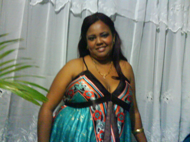 Date this stunning Dominican Republic girl Idelma from Santiago DO3349