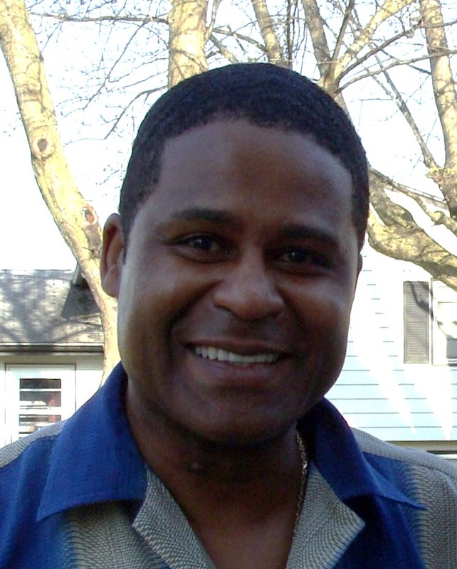 Date this happy United States man Rjones2014 from Waterloo US5426