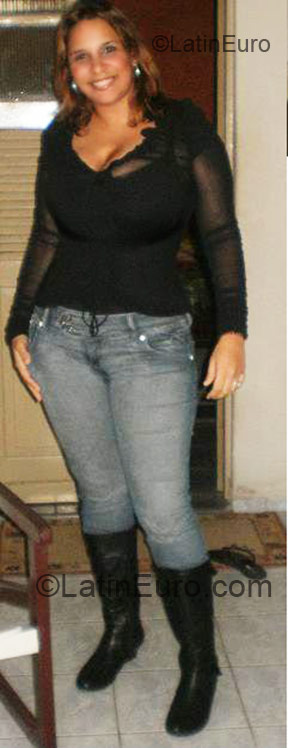Date this charming Brazil girl Carolina from Vitoria De Santo Anttao BR2377