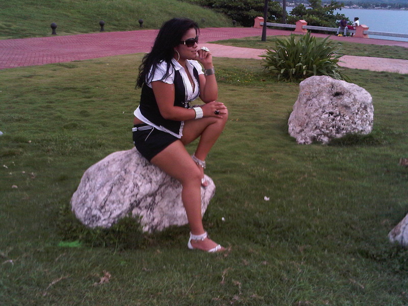 Date this nice looking Dominican Republic girl Lamamichula from Santiago DO3493