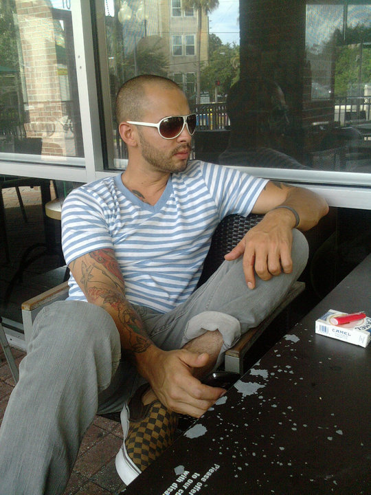 Date this attractive United States man Pistolero from Jacksonville US5578