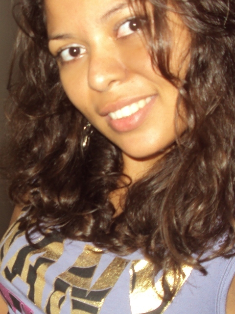 Date this happy Brazil girl Shirlene from Fortaleza BR2445