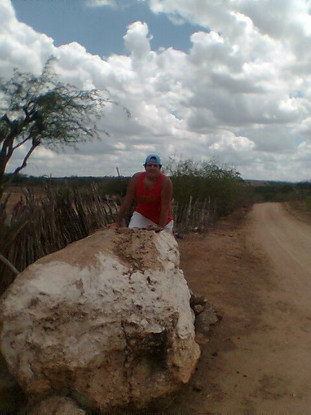 Date this tall Brazil man BrenoCarente from Campina Grande BR2477